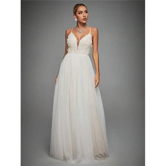 Elegant Floral Applique Mesh Cami Wedding Dress